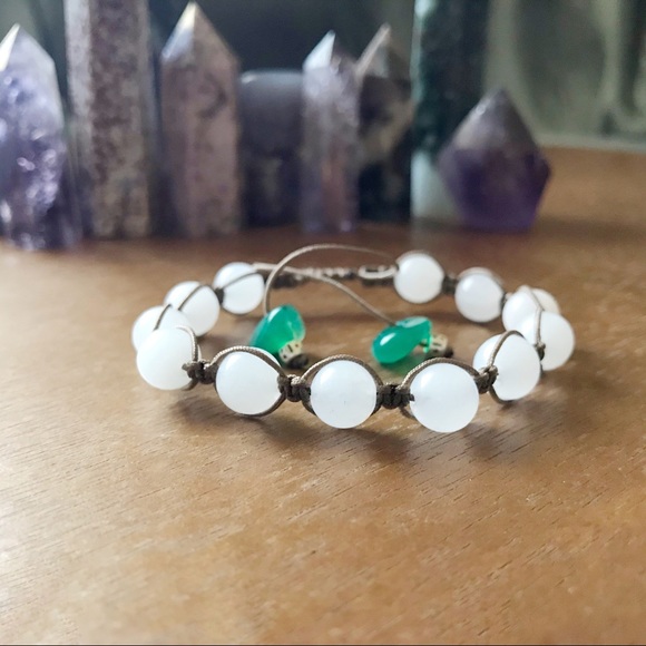 Handmade} Aventurine w/ Jade Accents Bracelet - Picture 1 of 4
